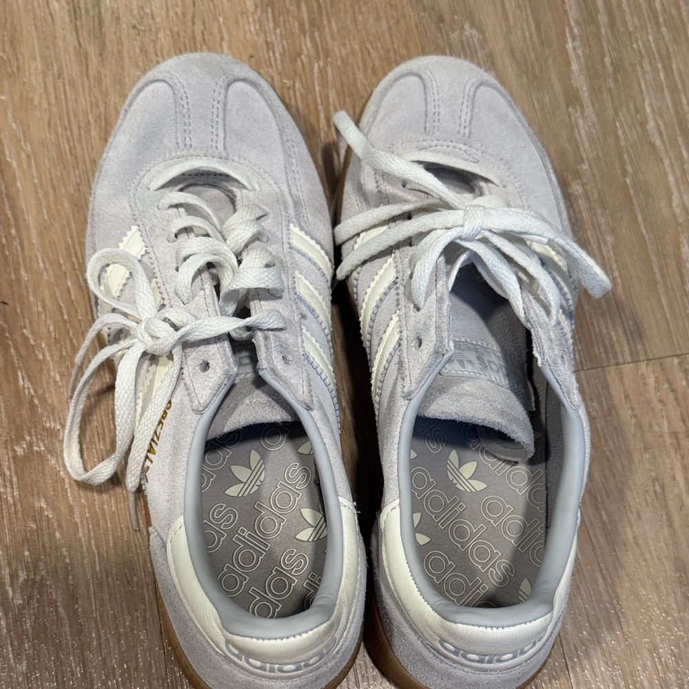 adidas spezial Sneakers in Light Gray and Off-White with Gum Sole